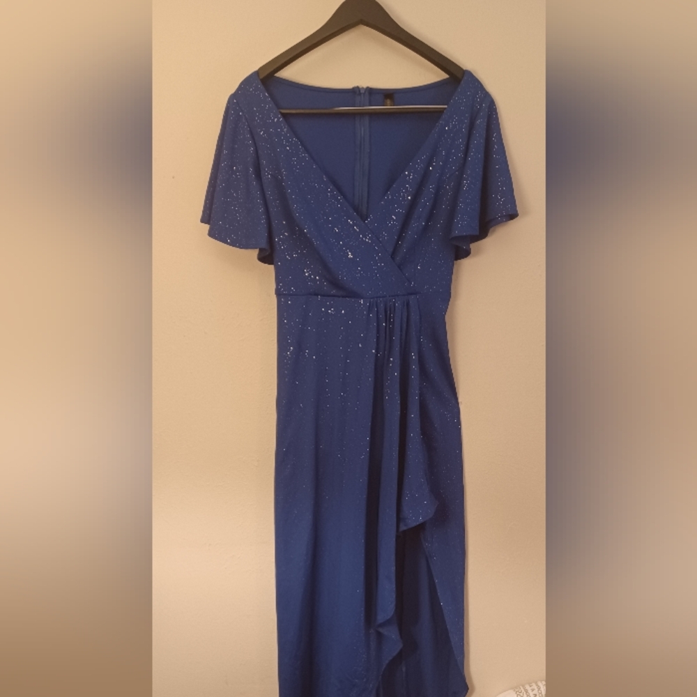 Gorgeous Sparkling Blue Evening Gown